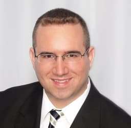 Darrell Fertakos
